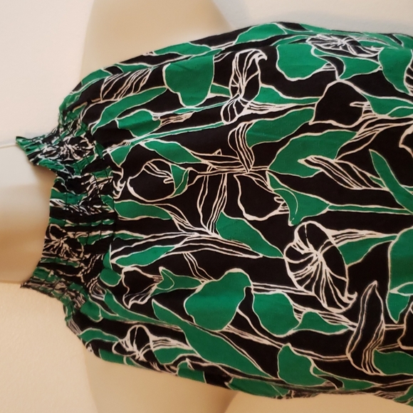 A new day dress size M.  Excellent pre owned condition. - Picture 2 of 7